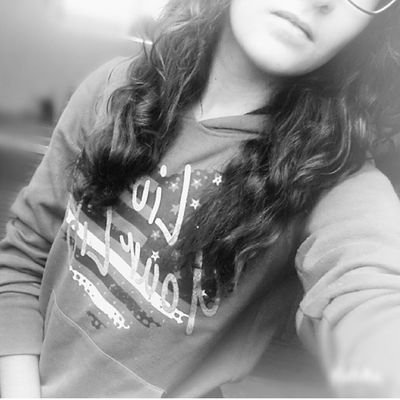 German & French. ||13|| ~ Instagram: nadiine_68