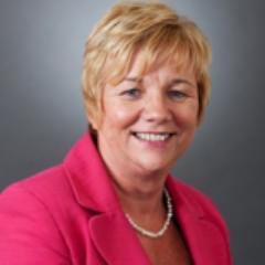 Passionate about administration and sales. Loves meeting people