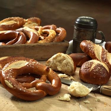 The Original East Coast Bagel Company bagels from New York, and Q Award winning Pretzels from Germany