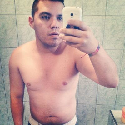 Sarcastico y un poco sexoso, pero en el fondo soy amoroso! #Dance #FollowMe - Instagram: caninouio