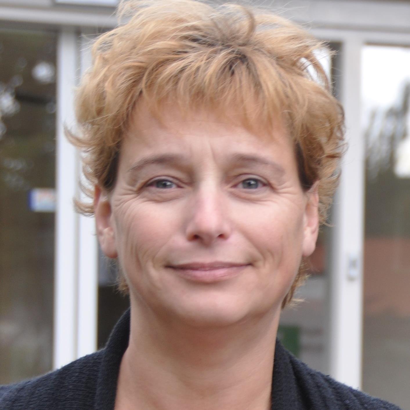 Praktijk voor natuurgeneeskunde en spirituele groei. Ik leer mensen om weer in hun kracht te gaan staan en de regie over hun leven terug te krijgen.