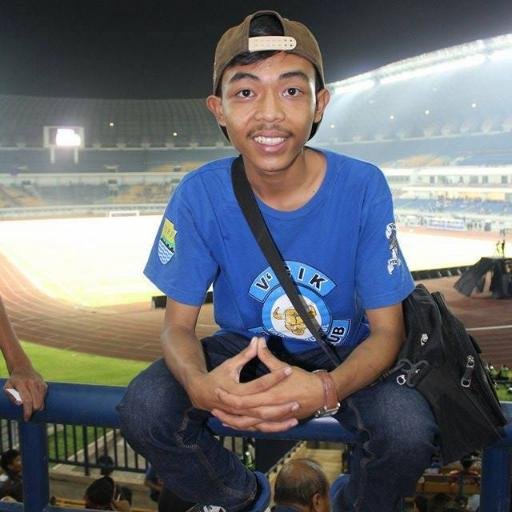 Nyantri, Nyunda, Nyakola | PANCEG DINA GALUR, AKUR JEUNG DULUR, NGAJAGA LEMBUR. PERSIB SALAWASNA | VIKING CIKUNDUL CIANJUR UTARA.