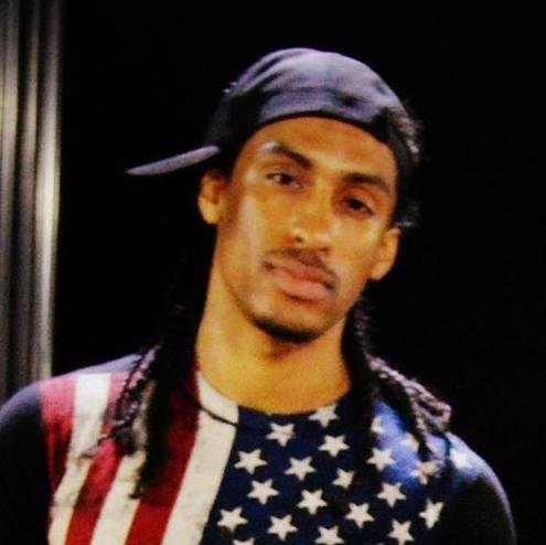 The Official Fan/Support Page for Upcoming Artist Rudebwoy Roscoe http://t.co/Tej9K5idZd  http://t.co/uHnADahGpF