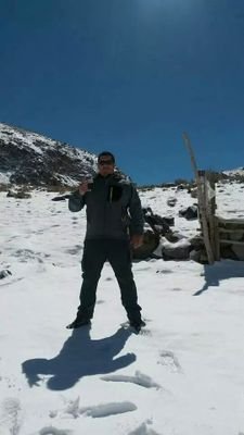 100% turka amante de los fierros lo que no es un lokura sino una pasion en una rama donde cada dia se aprende algo nuevo y me llena de pasion este joby