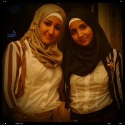 Nour Abuannadi
18th years old 
i love music 
food + sleep + entertainments = sweet life