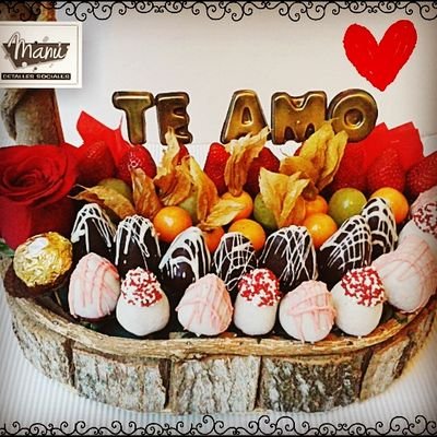 Somos una empresa dedicada a la elaboración de todo tipo de detalles para eventos o fechas especiales haciendo de cada uno de ellos algo único y especial.