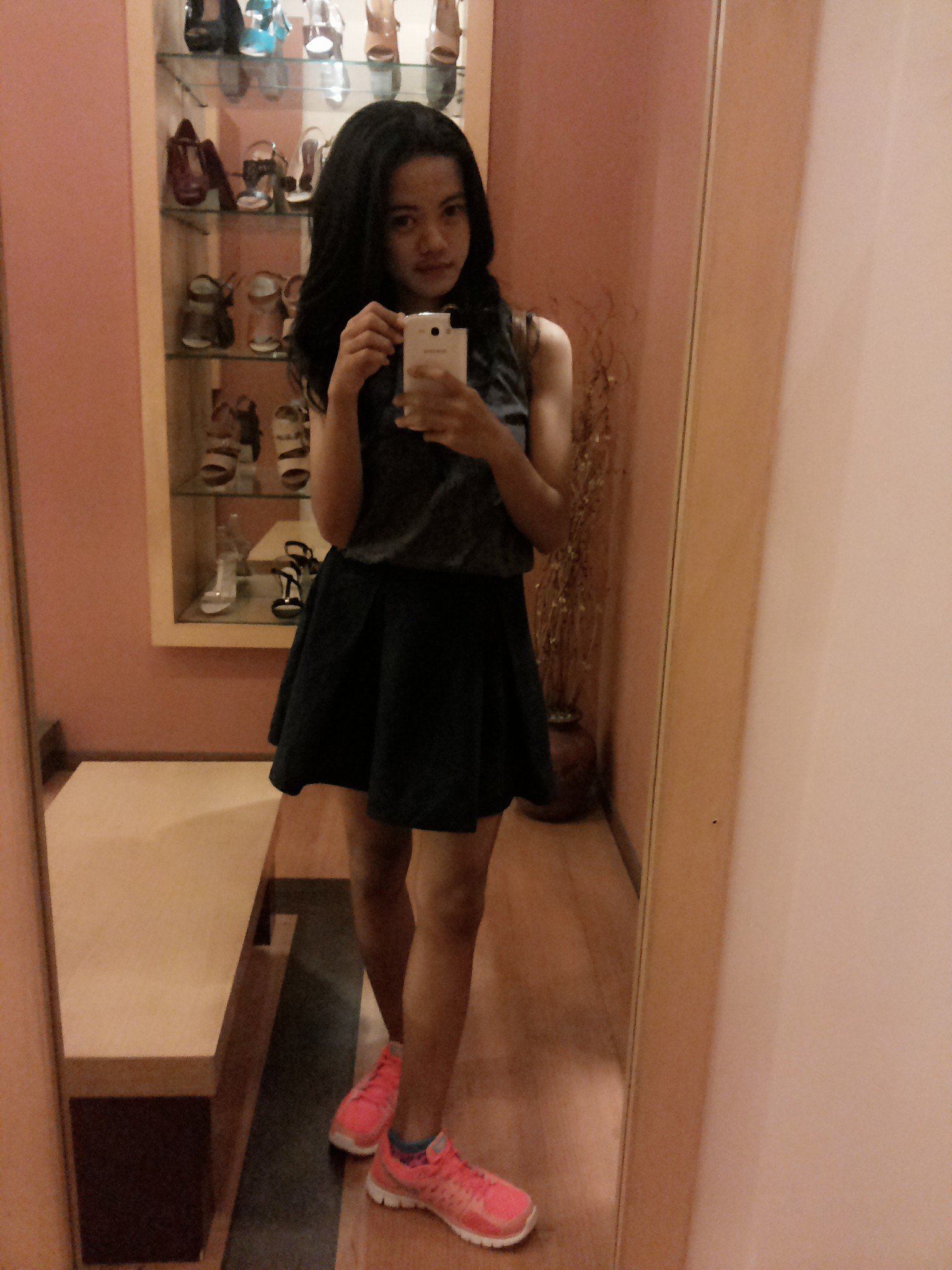 Ig : ratnayntadewi path: Ratna sintya D line: ratnayntaa