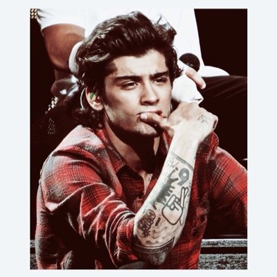 i love daddy. if you dont know what daddy means get the hell out of here