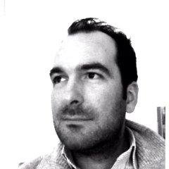 Digital marketing and communication, copywriting, social media, automation & SEO. Works in publishing.