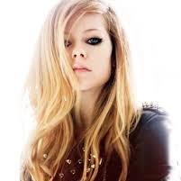 MinzyAziza's profile picture. 