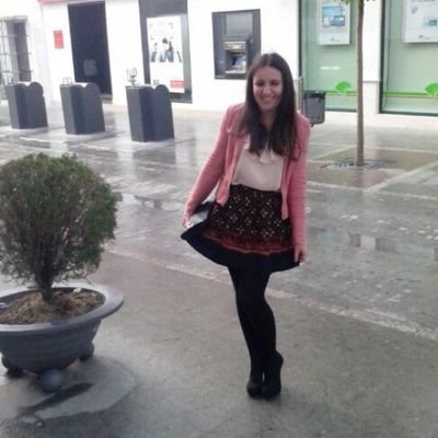Estudiante de Administración y Dirección de Empresas.