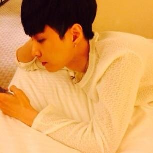 Zhang Yixing • 7Okt91 • Dance machine Exo M • Beloved angel @frplunafx93 • Fantalk allowed