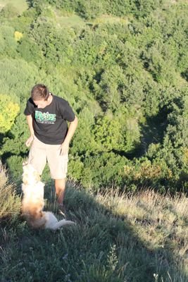 JuanBlascora's profile picture. el fascismo abanza si no se le combate