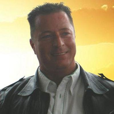 Started as an #alcoholic living off welfare. Using the law of attraction I became a successful author/coach achieving sales of over a million € #loa