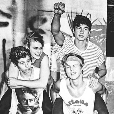 sick of the system don't wanna hear it it's not a secret that I'm just a reject❌
