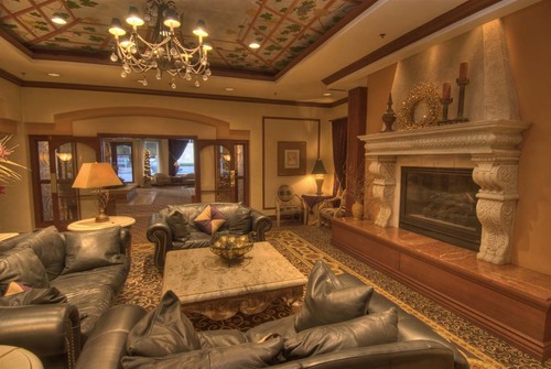 An upscale boutique hotel located in the heart of downtown Spokane, WA featuring the new Post St Ale House.