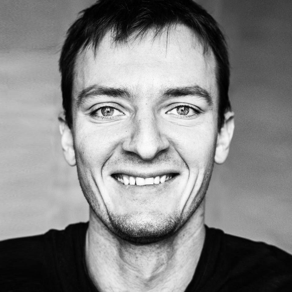 Media expert. Accompagnement digital, conseil en stratégie chez oWer Media Expert. #GamerInvétéré