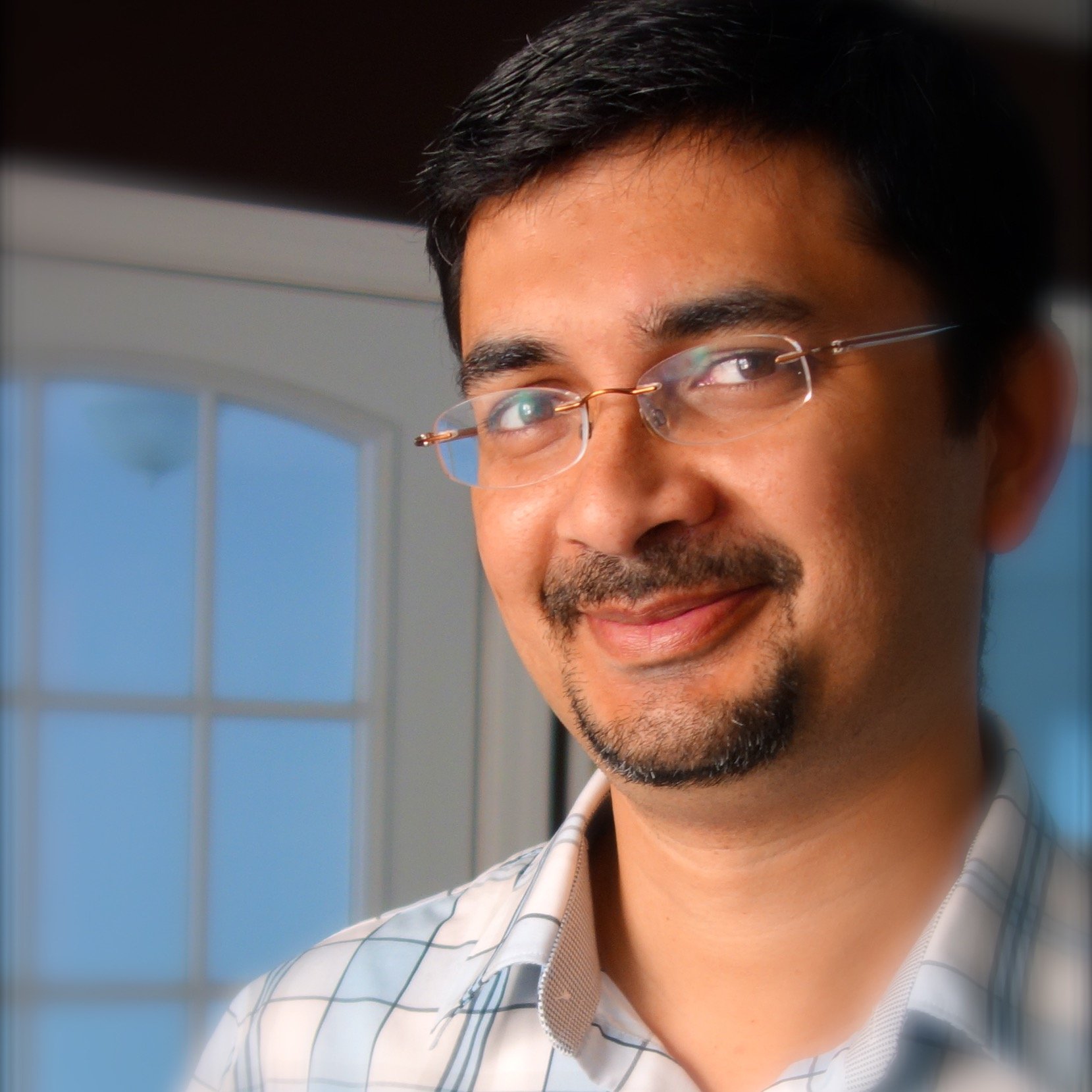 HareeshIMD's profile picture. Living. Dreaming. Building. Nurturing. Impacting.