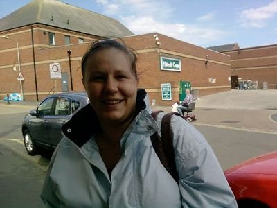 SarahSarahnicho's profile picture. 