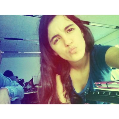 Sou gata , eu arranho *-* Ahahah vai seguindo (: