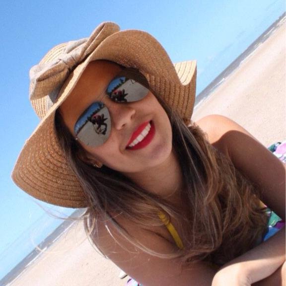 Valdijanearaujo's profile picture. Cuida bem dela você não vai conhecer alguém melhor que ela, promete pra mim o que você jurar pra ela, você vai cumprir...