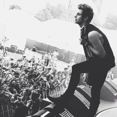 LukeyIsAdorbs's profile picture. go follow @UnicornFor5SOSx if u want xxx