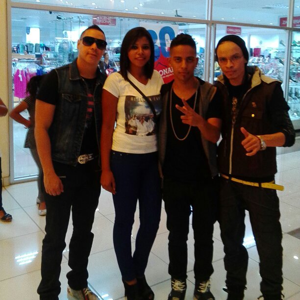 Presidenta d Fan Club De Los Mejores En Honduras  @bullakafamily #LosMejores!!