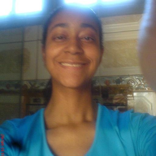 Liziane sou compositora,gosto das cantoras Lydia Moisés e Mara Souza 3