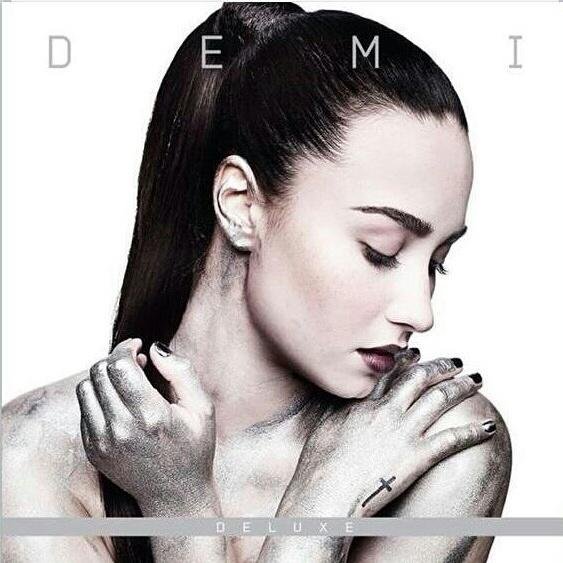 because Hollywood Records aren't able to promote Demi... LOVATICS, LET'S PROMOTE OUR IDOL. // #PreOrderDEMIDeluxeOniTunes