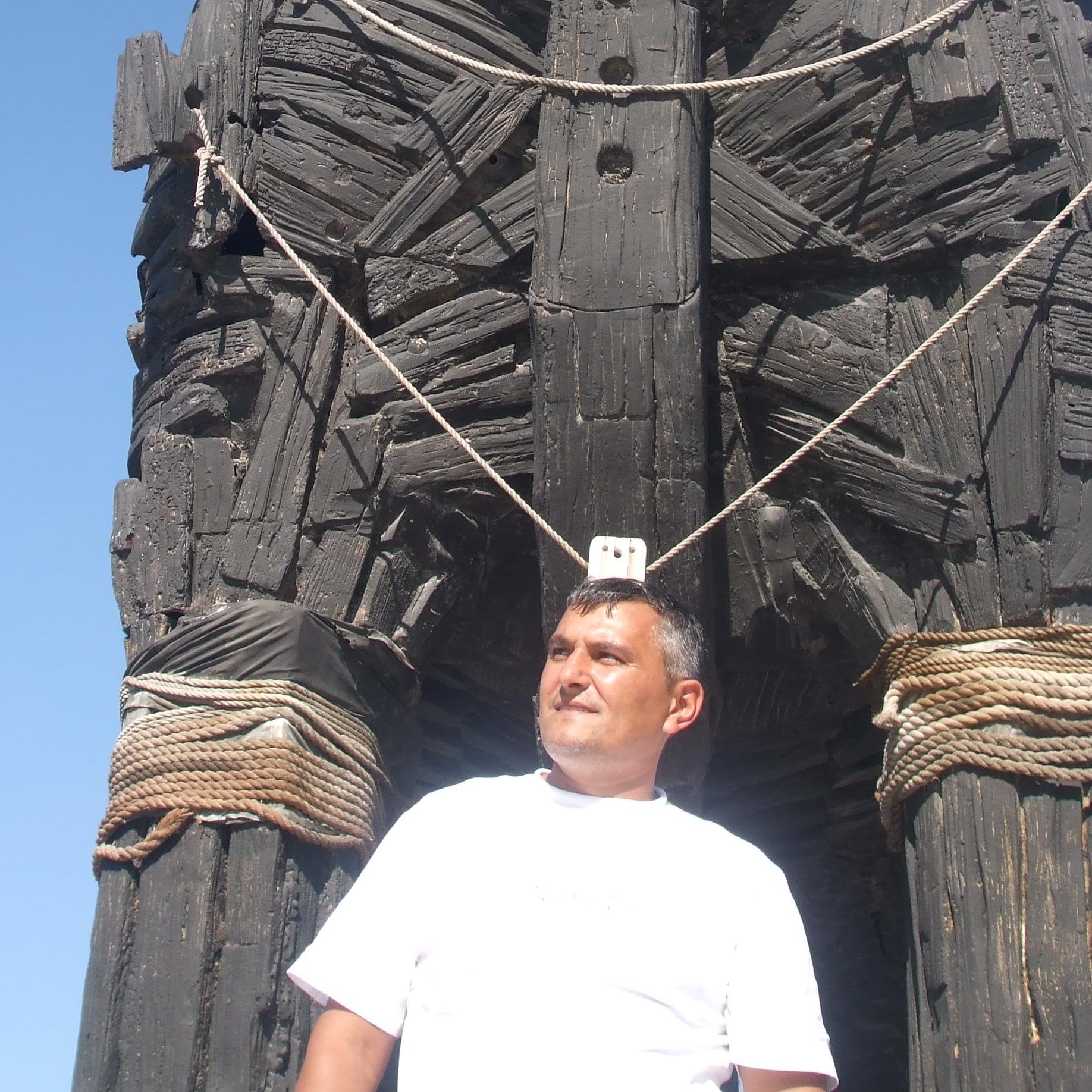 redgo2710's profile picture. 