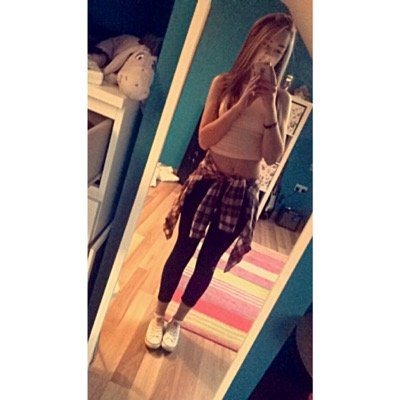 •Fifteen1⃣5⃣
•Snapchat: katie_mcardle
•Northern Ireland