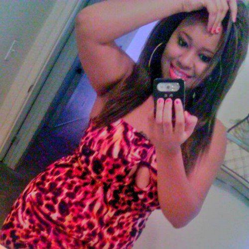 TooPretty222's profile picture. 