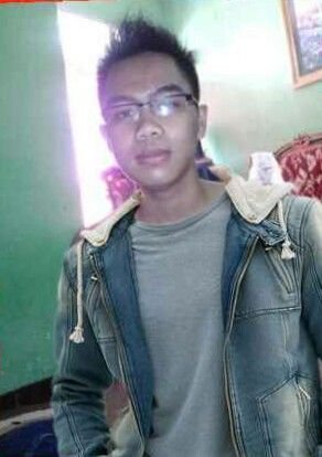 MrSuling98's profile picture. Kerja karas,  Pantang menyerah untuk meraih kesuksesan