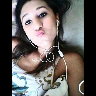 Que minha coragem seja maior que meu medo e que minha força seja tão grande quanto minha fé.