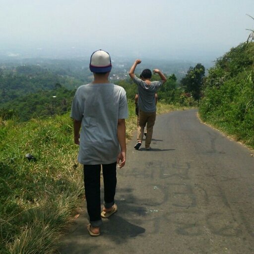 mungkin saya suksesnya belakangan