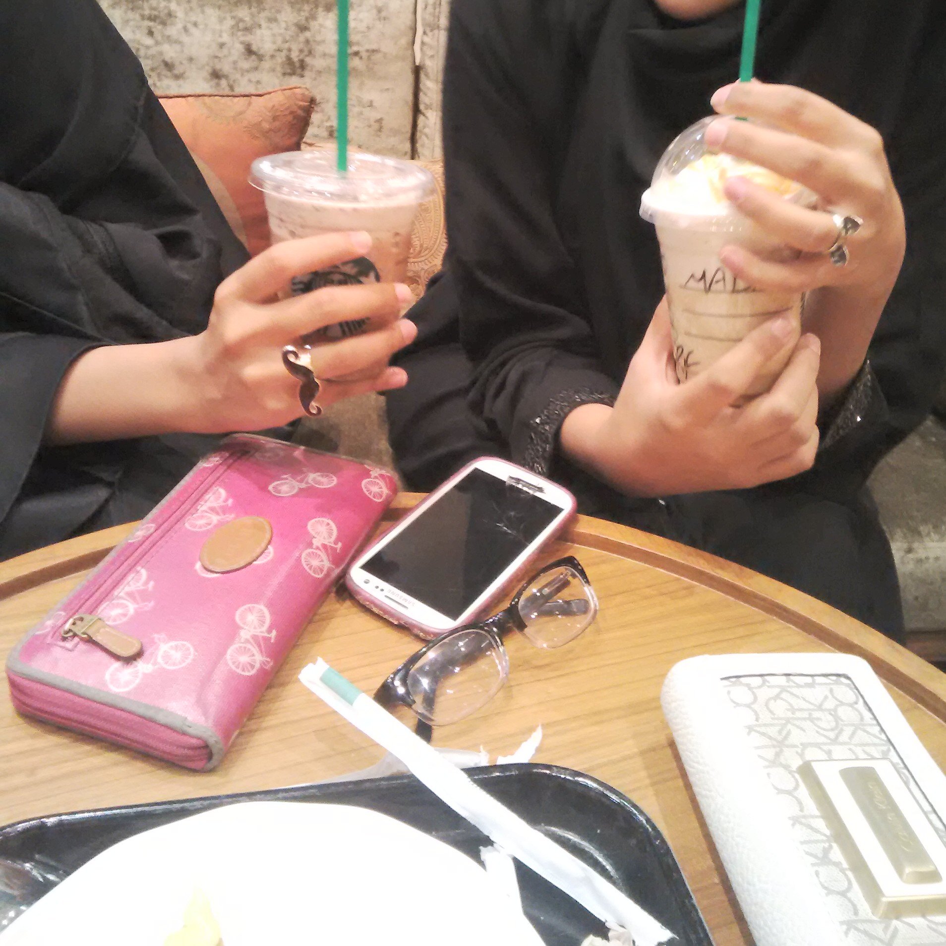 QMadihaq92's profile picture. 