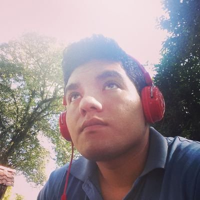 me gusta mucho cantar ^^