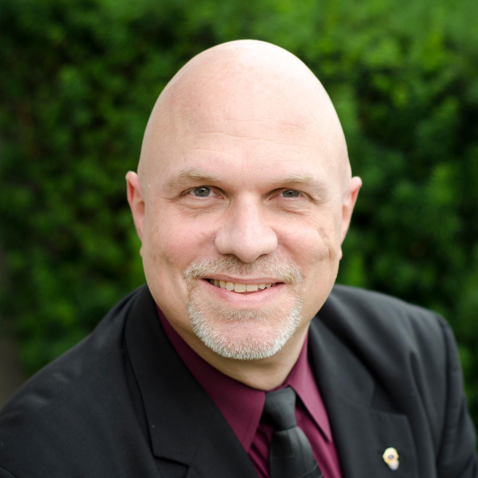 Experienced marketing adviser and business leader, helping small and medium sized businesses make more money.