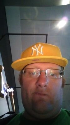 Merchant seaman; Marine engineer; gay man; Liberal Democrat; co-host of the Old News Podcast. @OldNewsPod