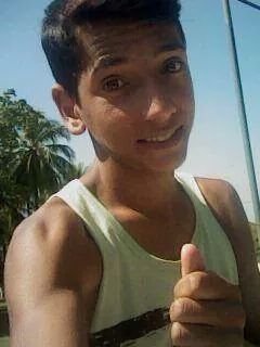 A moreno M alto A bonito N e D sensual A talvez ♡ eu S seja D a D dos ♥ seus ♥ problemas ♡