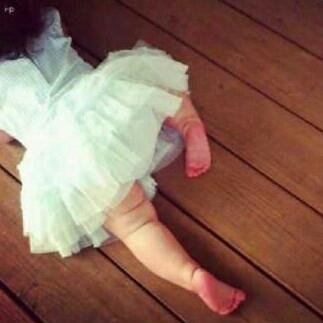 ‏‏‏‏جميل ان تكون نواياك بيضاء♥حتى`وان```البسوك:سواد ظنونهم:-)
