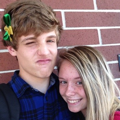 guy in profile pics account is @matth3wduval