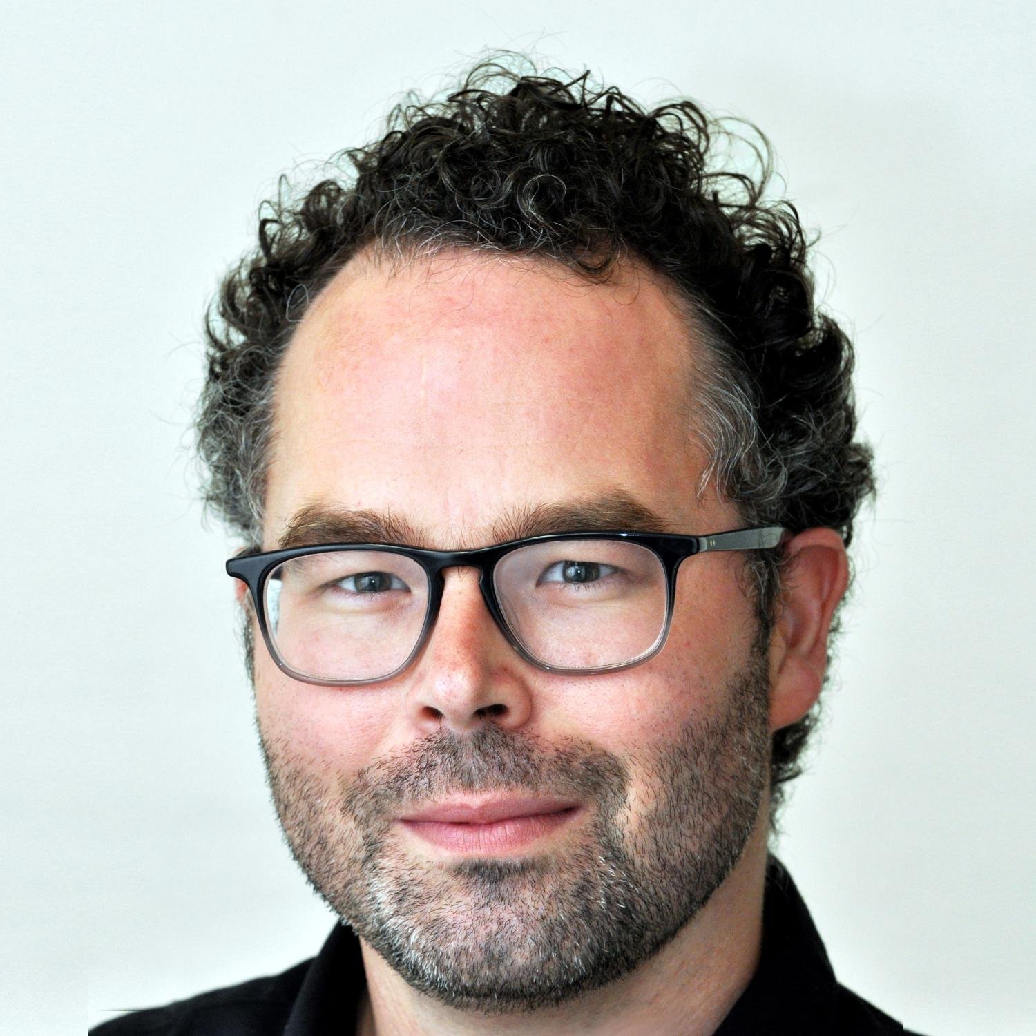 Director of Meetings and Community @CZIScience | Former Assistant Dean of Career Education @Stanford | #CEFP2019 Fellow | Science, Community, Engagement 🔬 🌈