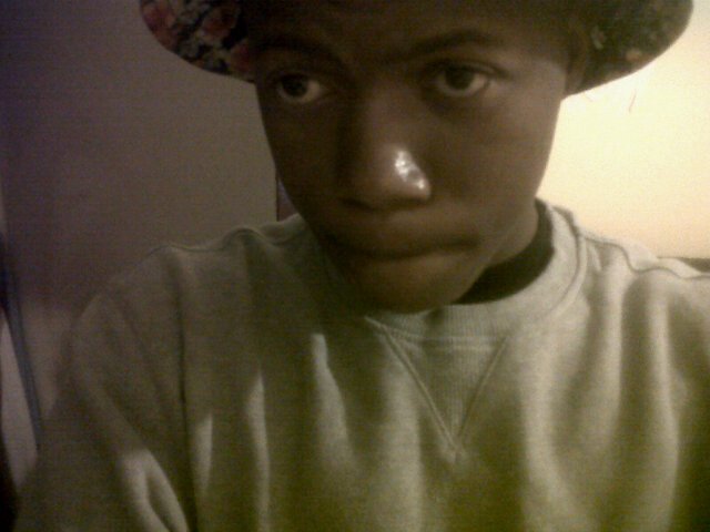 I'm a exciting character,always interacting with people,luv movies , always partying,Deep house lover, in not sayin I'm da nicest I just live life lyk it