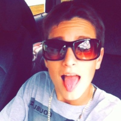 Se o amor é pecado, jamais serei inocente, pois jurei a mim mesma, amar-te eternamente Te amo feioso sabe que pd conta cmg pra td q vc precisar ne p; thali
