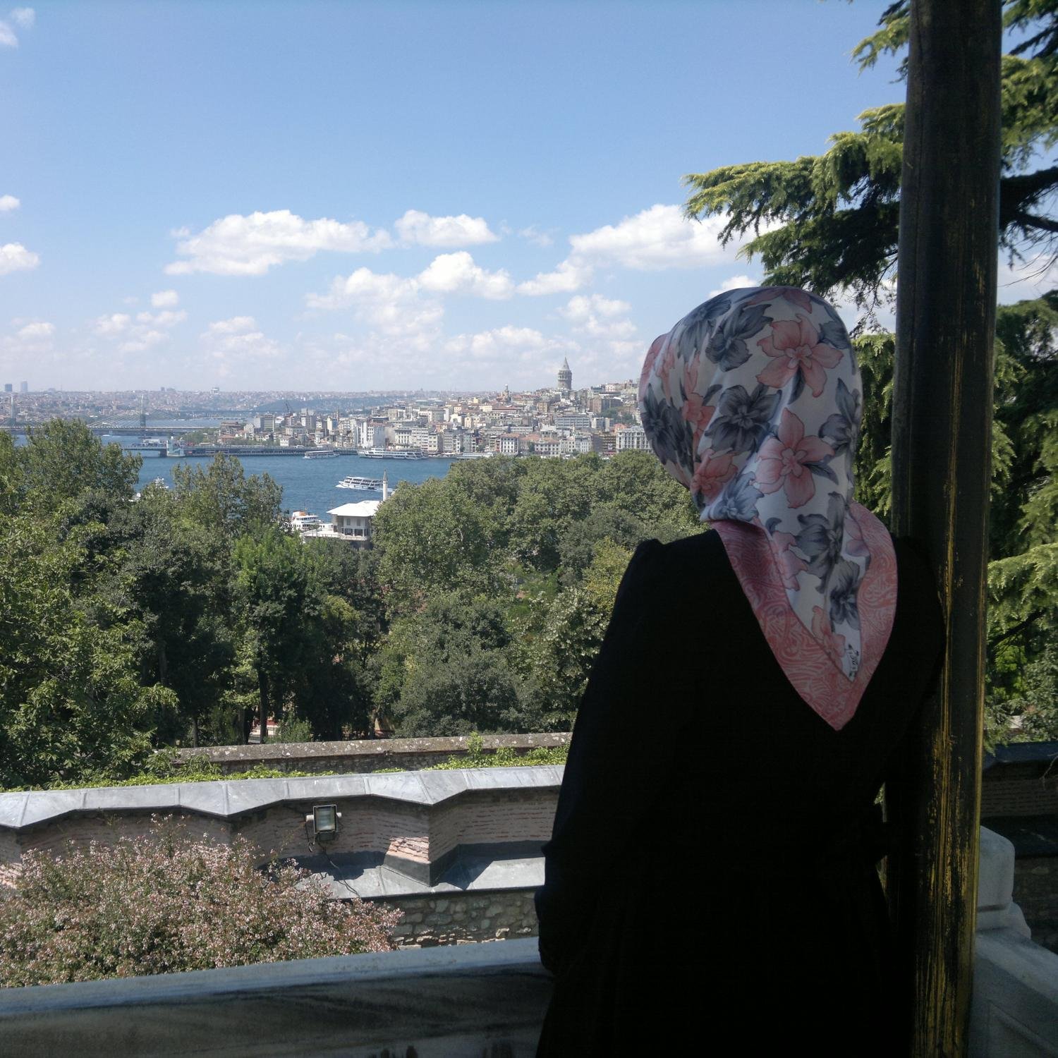 Yakın Doğu Üniversitesi Ìlahiyat Fakültesi