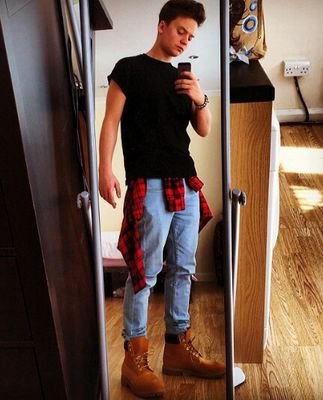 idc i'm all about conor