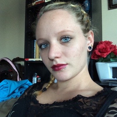 lullabyeangel's profile picture. 