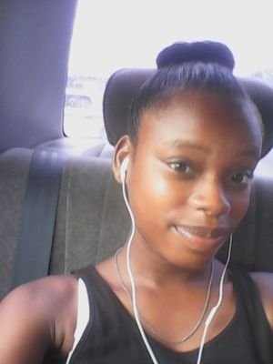 JozefzoonRode's profile picture. GIRL