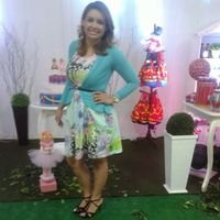 enfermeira, adventista,solteira, amo estudar e ser feliz ...pra todos muito prazer ... se quer me conhecer é só conviver....
